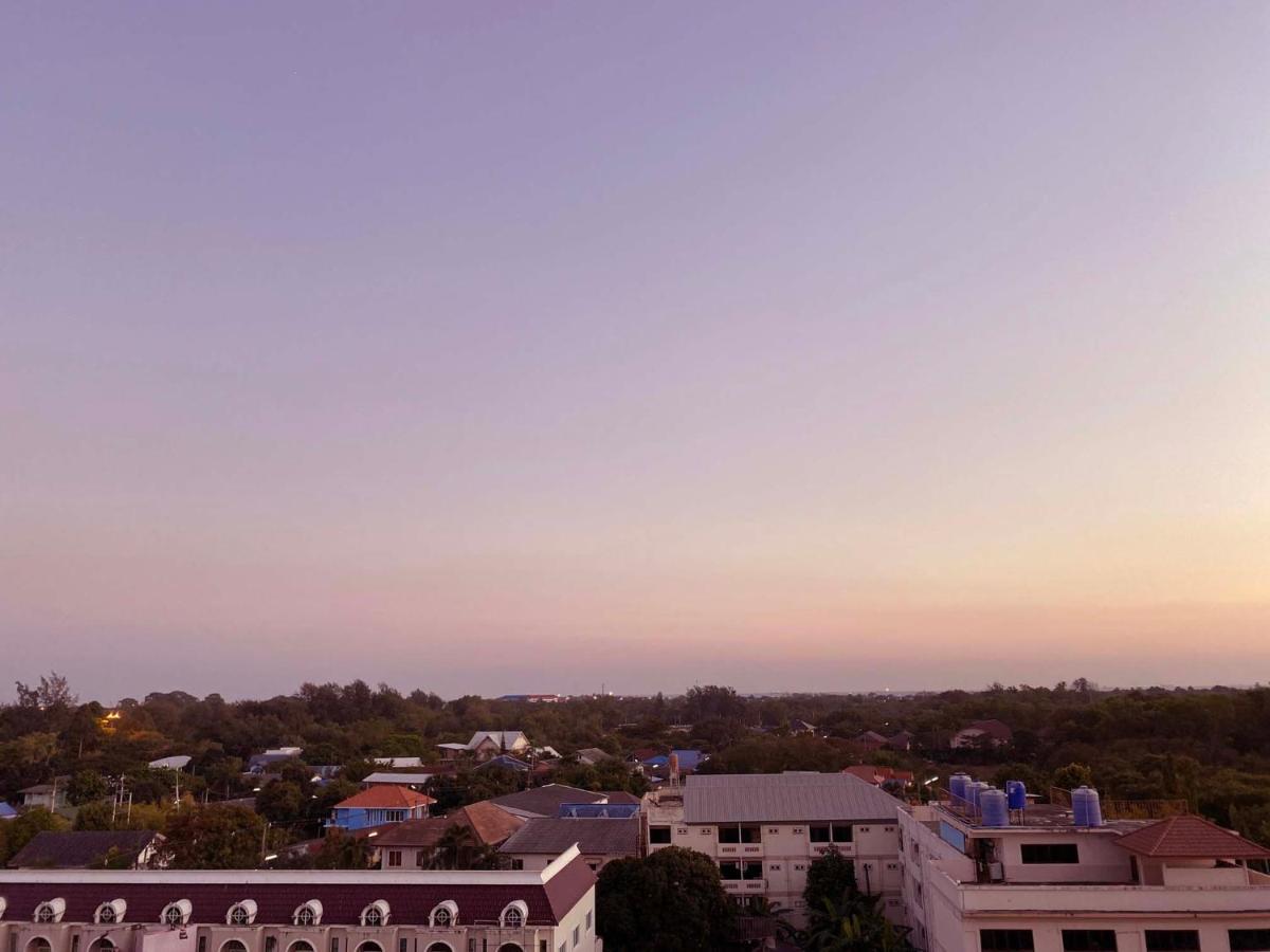 The Most Hotel Rayong Exterior foto